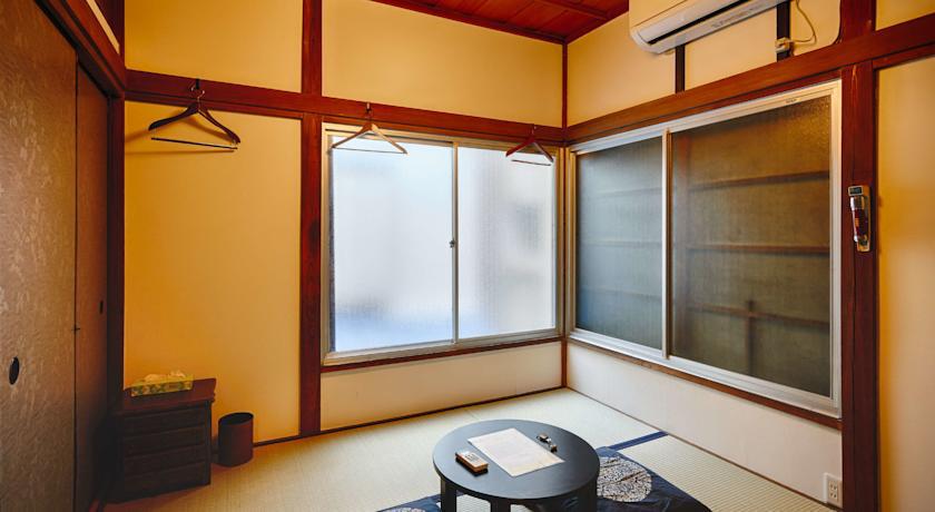 1/3rd Yashiki Affittacamere Tokyo