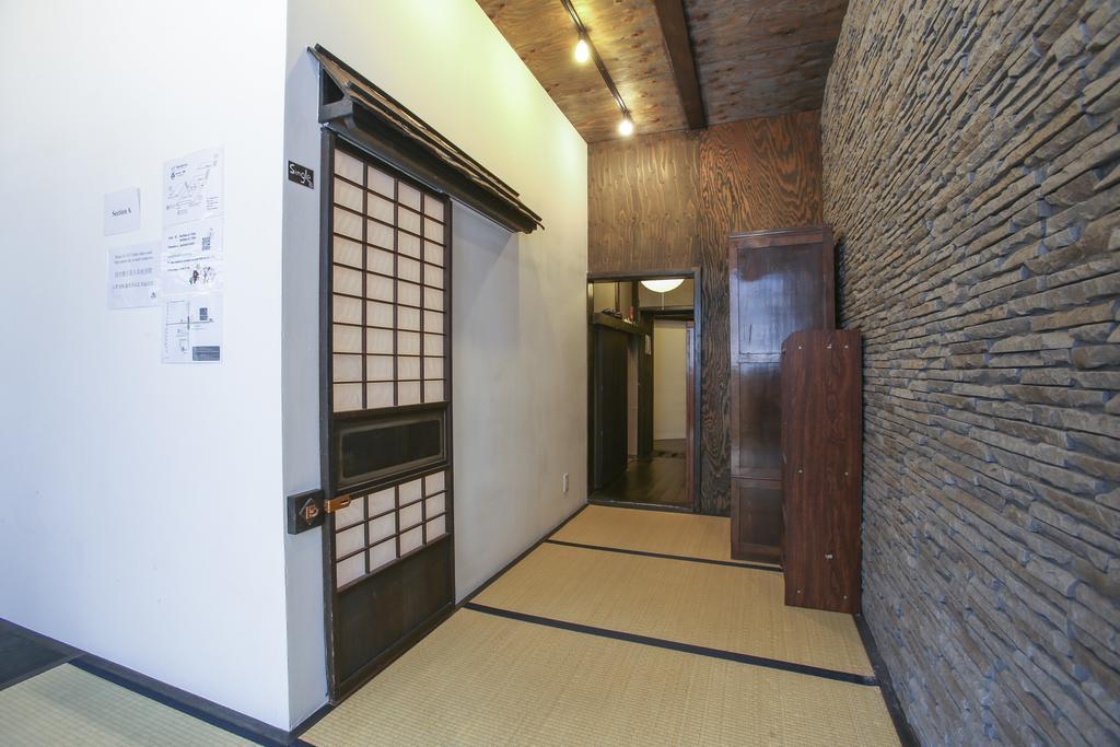 1/3rd Yashiki 2* Tokio